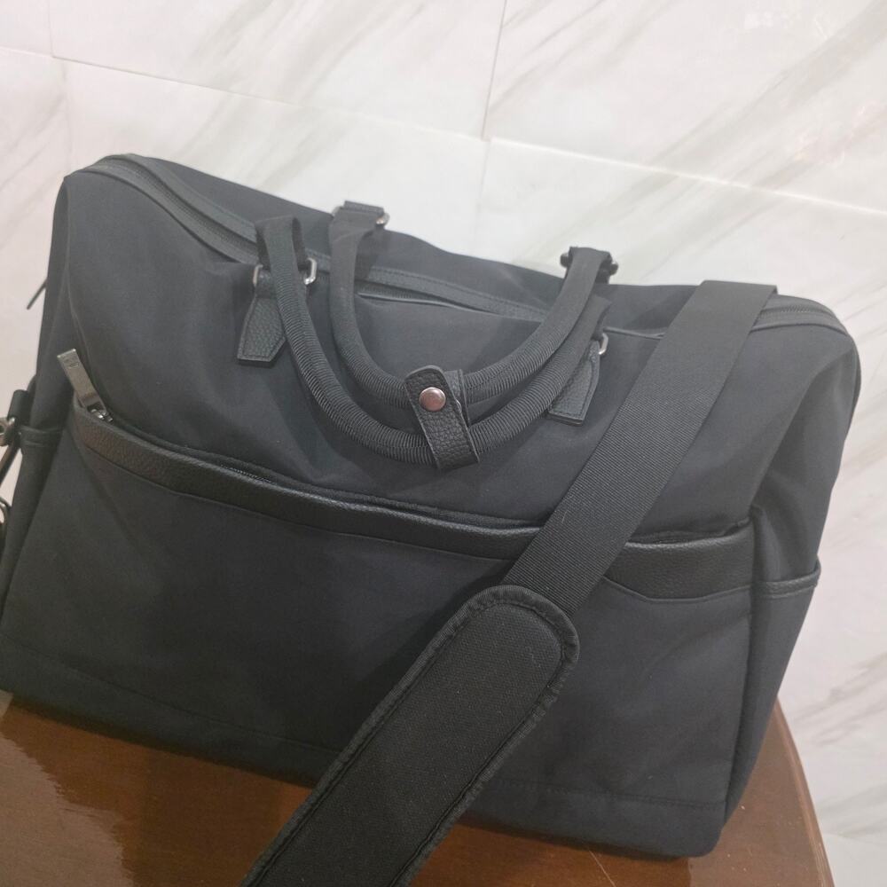 Target Open Story Weekender bag — black - Picture 3 of 11